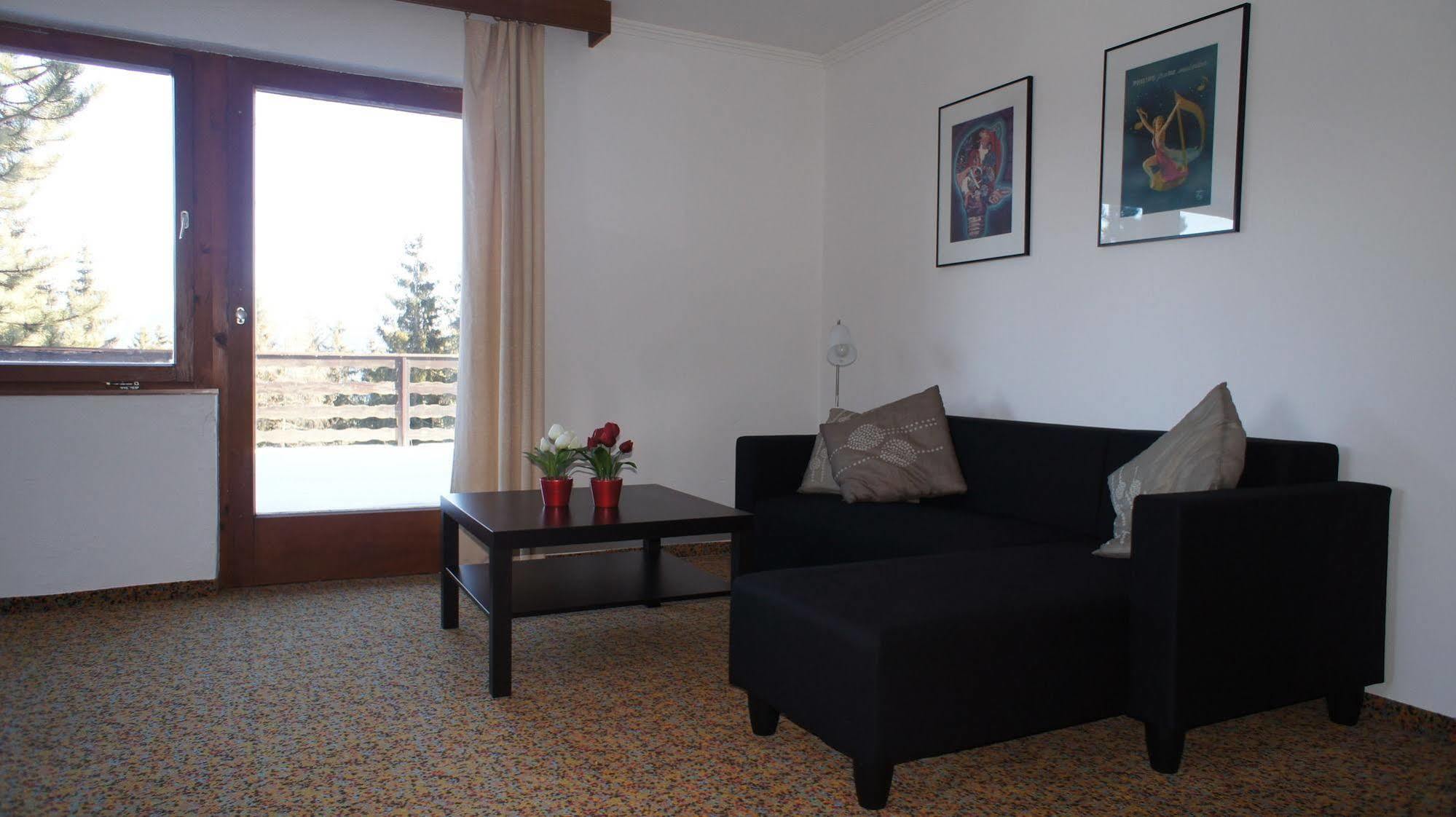 Blue Mountain Hotel Африц Экстерьер фото